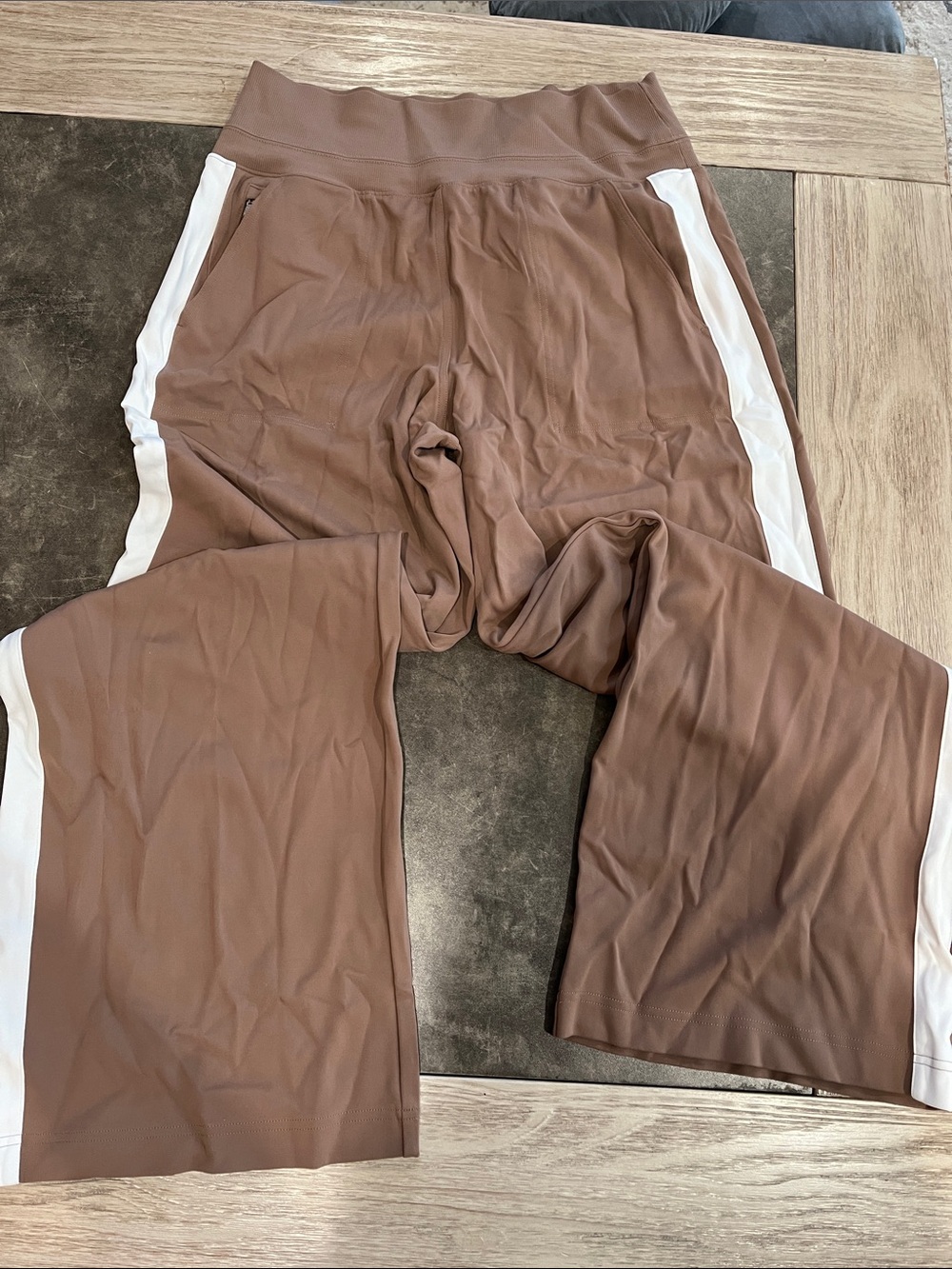 Athleta pants